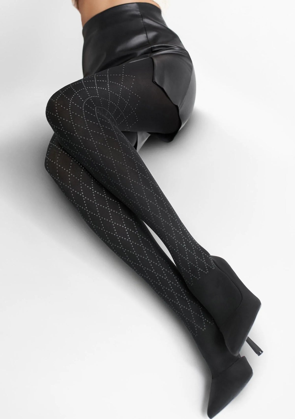 Black / black
