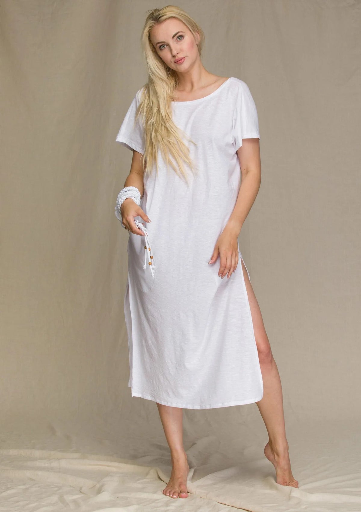 Bawełniana sukienka damska z wiązaniem Homewear LHD 131