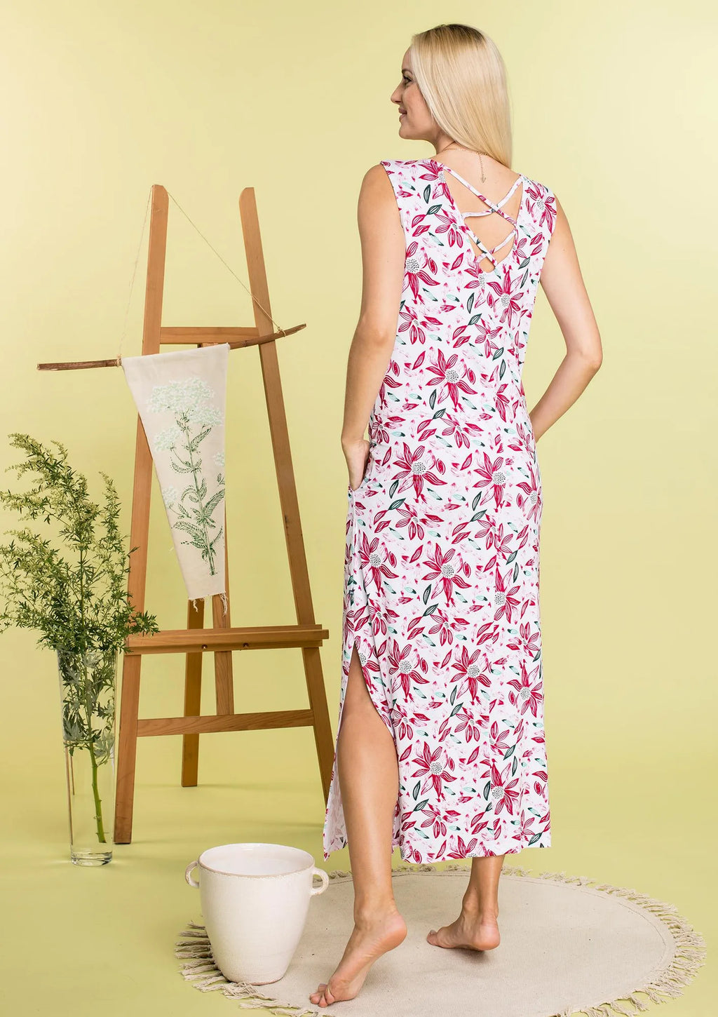 Długa sukienka Homewear w kwiaty LHD 505