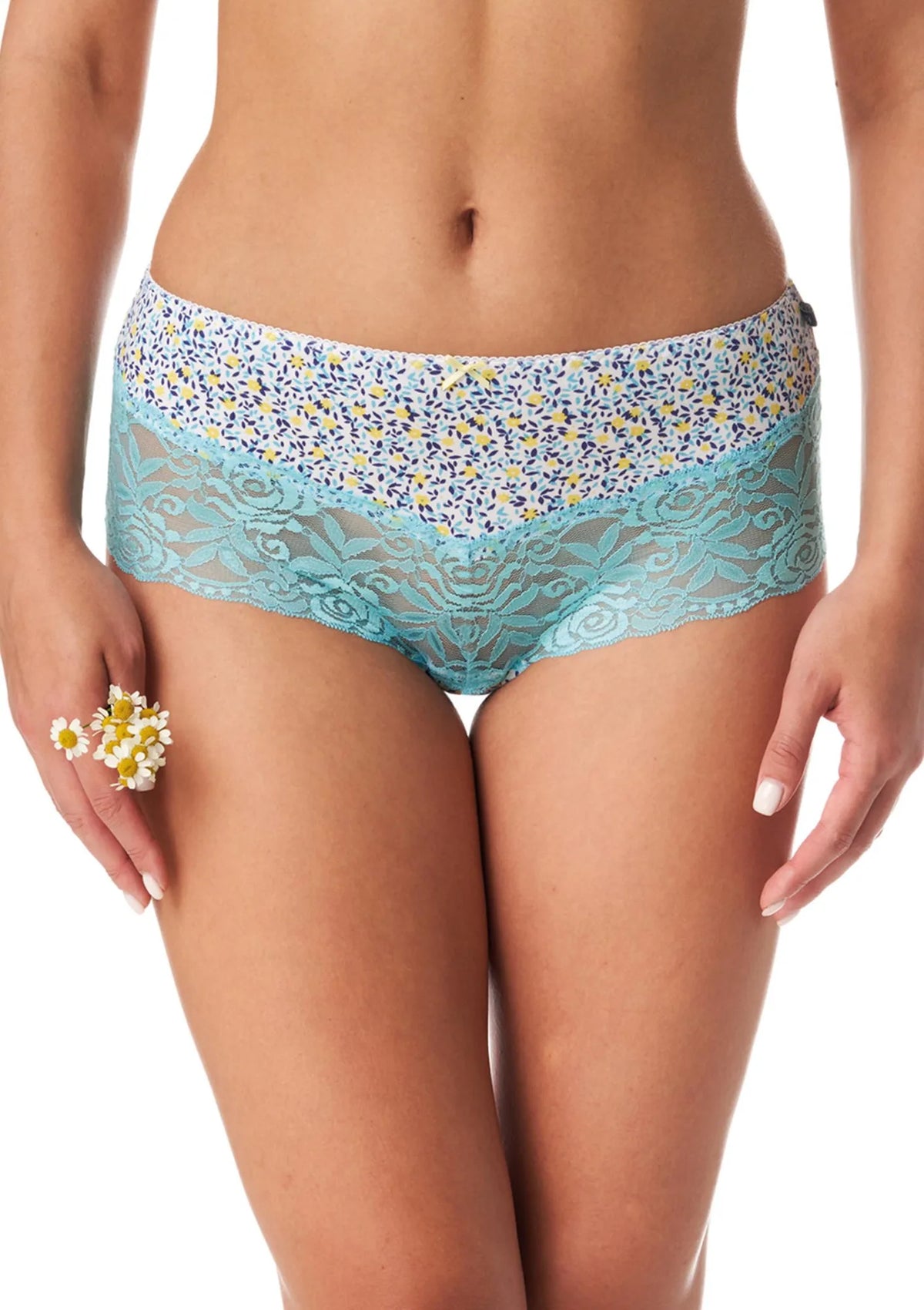 Figi damskie (2 pack) w kwiatki z szeroką koronką LPB 997