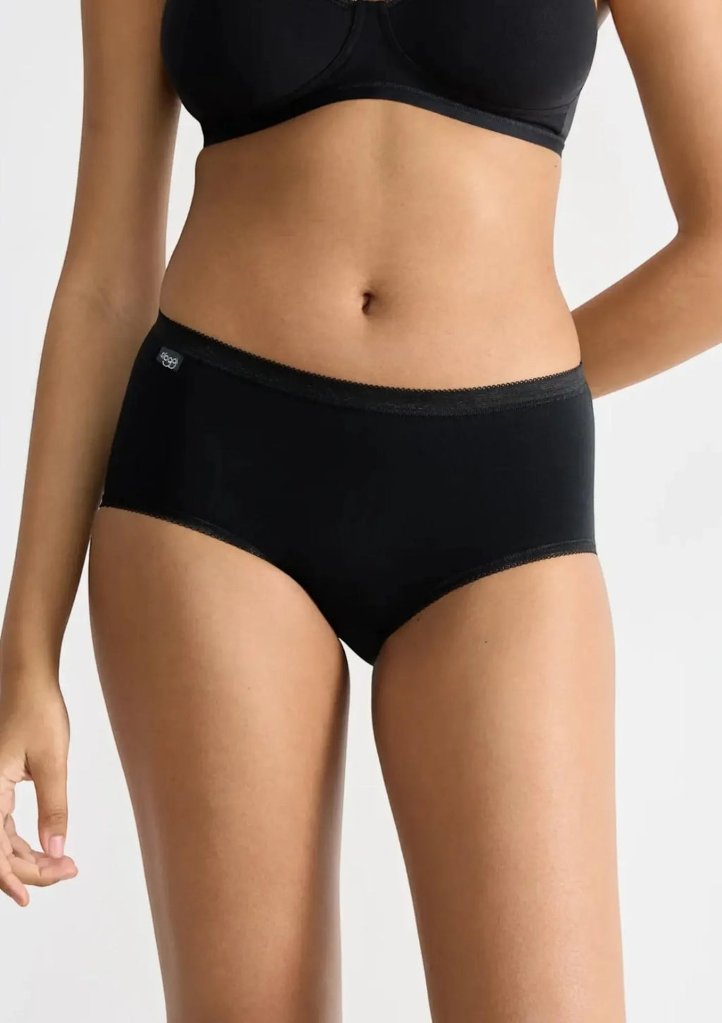 Black/black