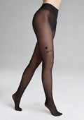 Black/black