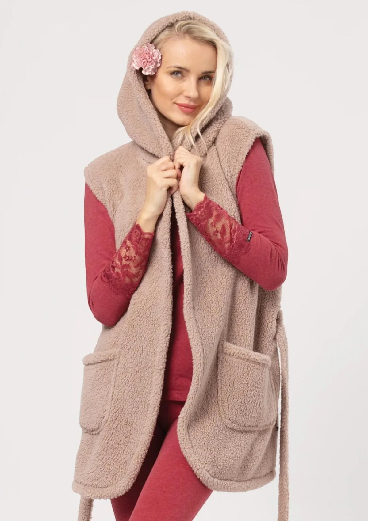 Kamizelka damska krótka z miękkiej dzianiny typu baranek LHW 155 Key