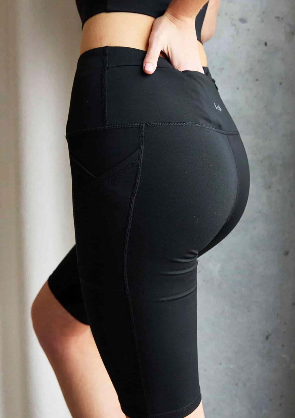 Kolarki damskie sportowe z kieszeniami L2005 Legs
