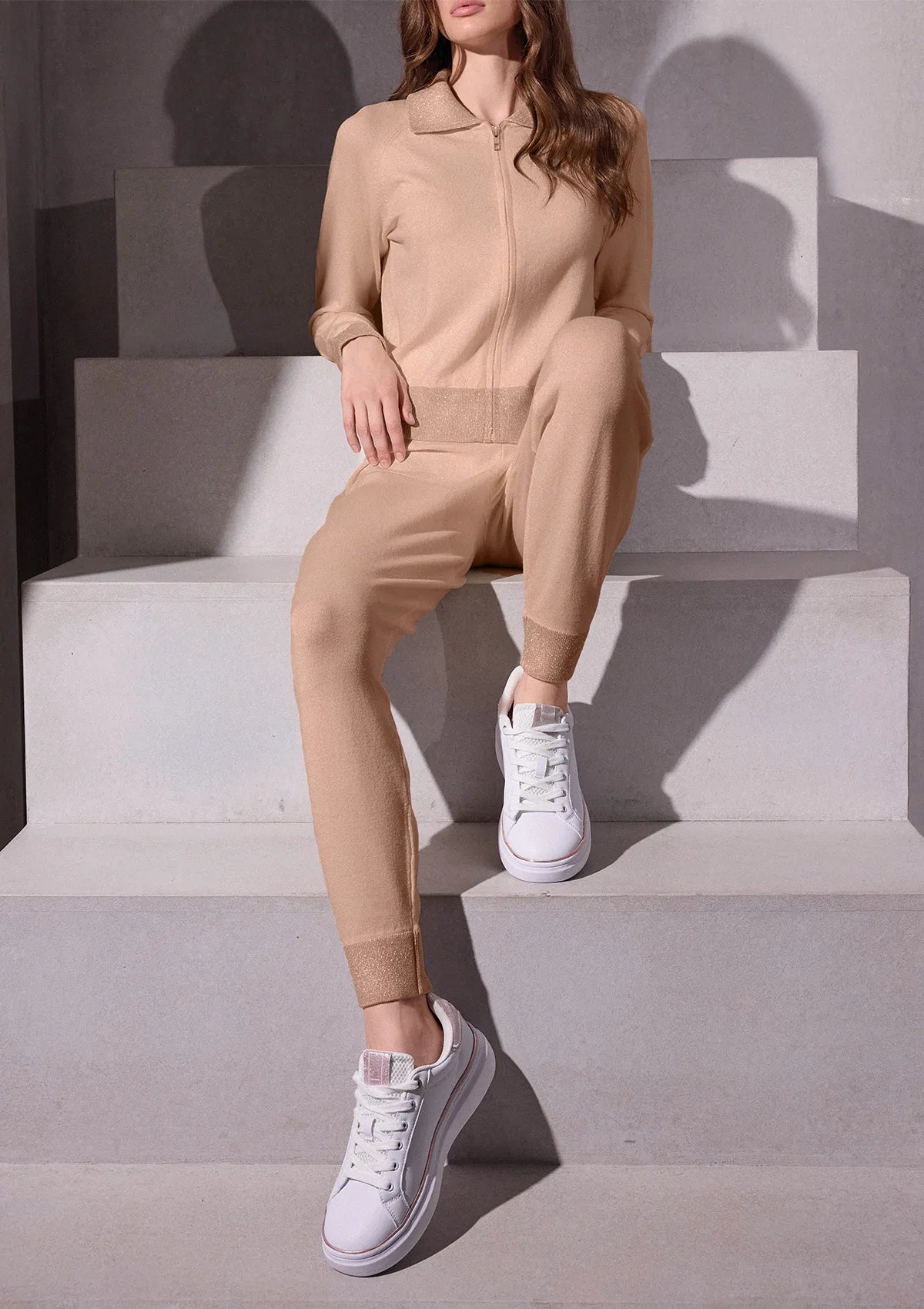 Komplet dresowy damski z wiskozy 4182 Lormar latte