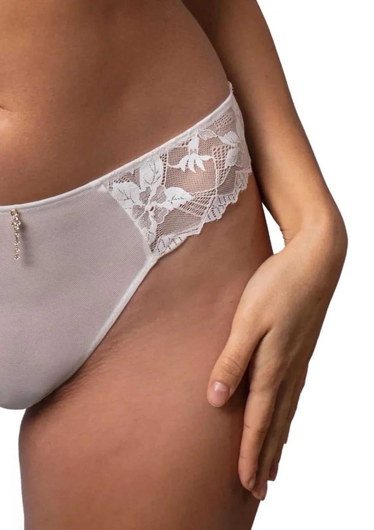 Majtki damskie brazyliany z elegancką koronką DM-6341 Agio