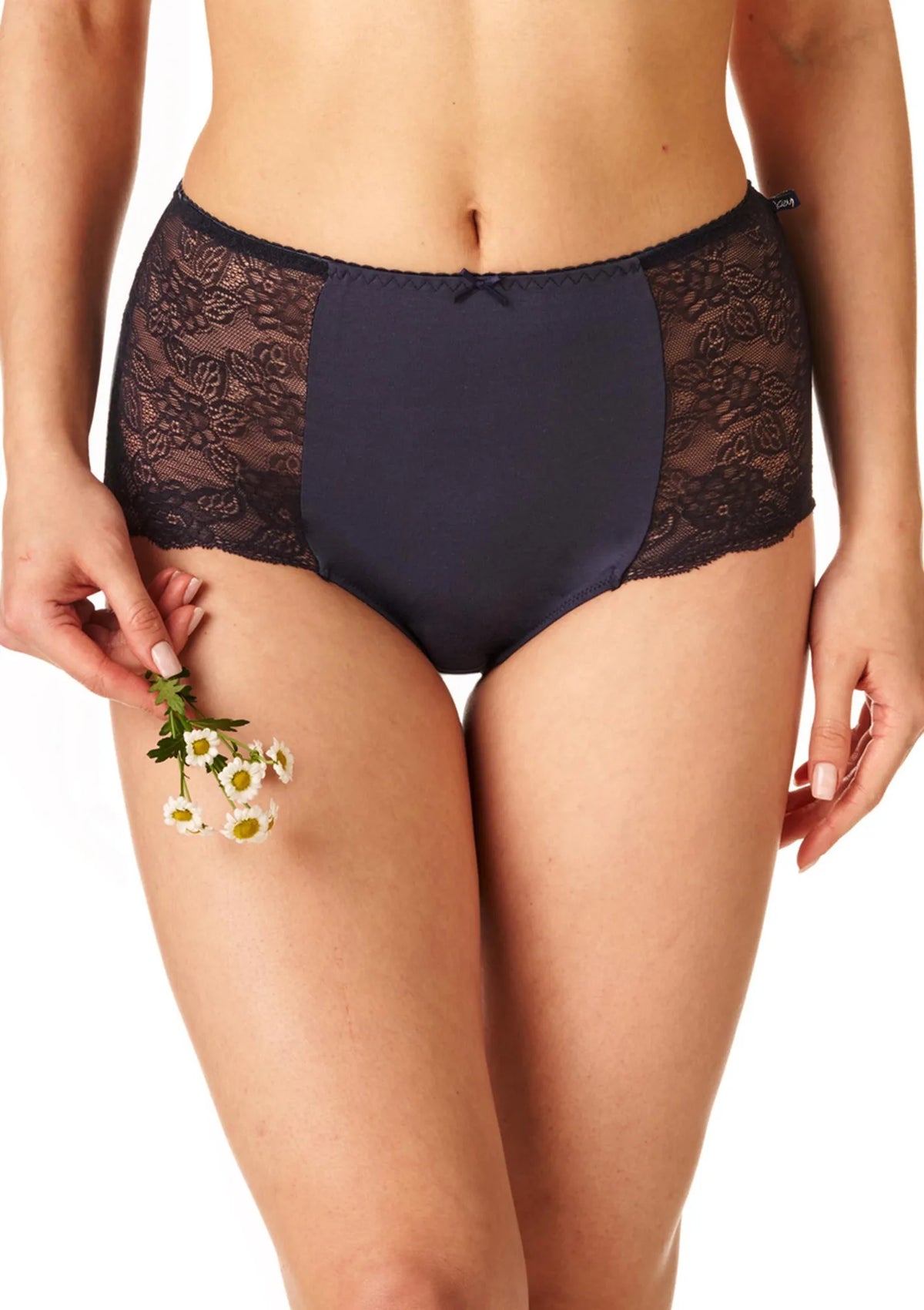 Wysokie figi damskie (2 pack) z koronką po bokach LPF 172